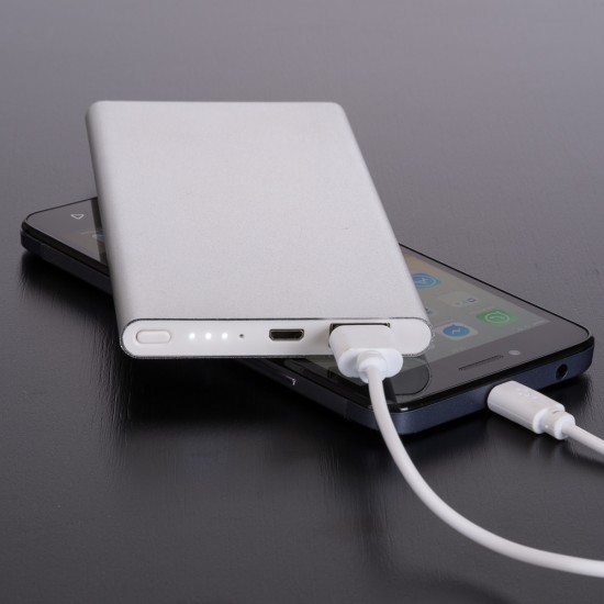 Power bank 2.800 mAh Metal com Indicador Led DR 572 B